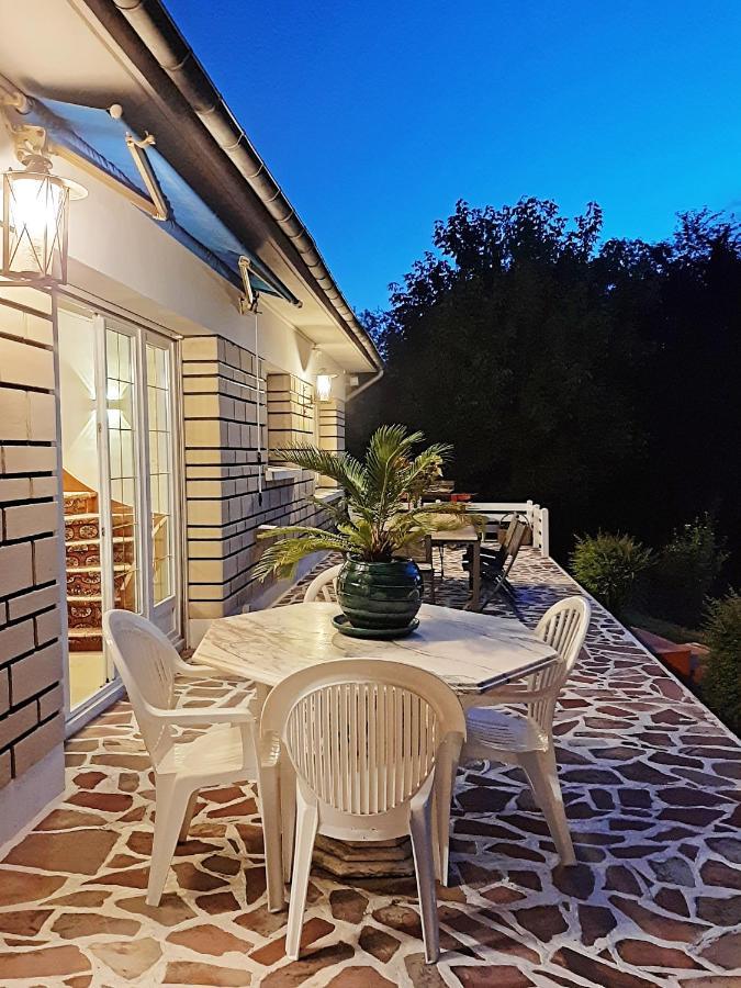 Villa Avec Piscine Proche Disneyland Et Paris Saint-Thibault-des-Vignes Exterior foto